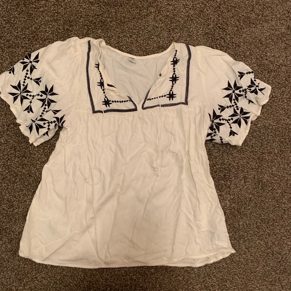 Old Navy Embroidered Blouse